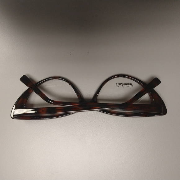 Tortoise shell Glasses - Picture 6 of 7